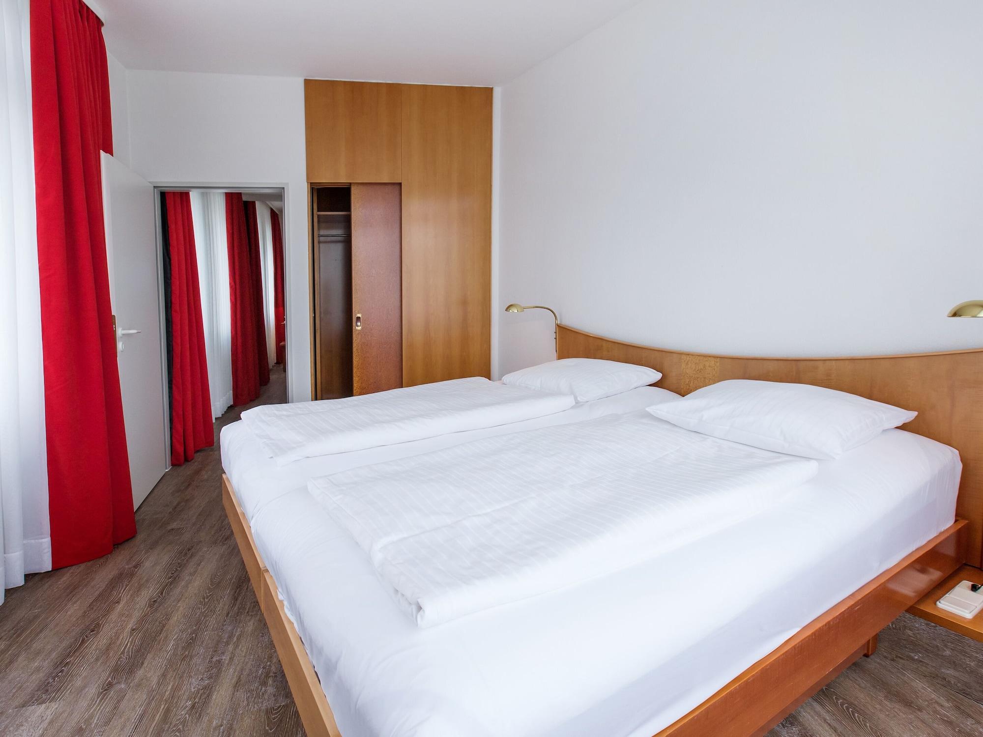 Dormero Hotel Dresden Airport Bagian luar foto