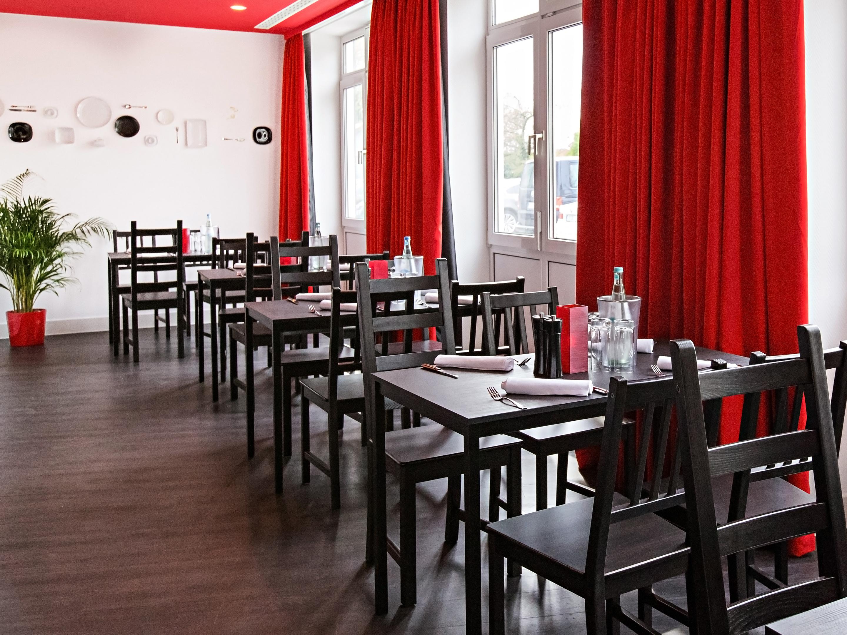 Dormero Hotel Dresden Airport Bagian luar foto
